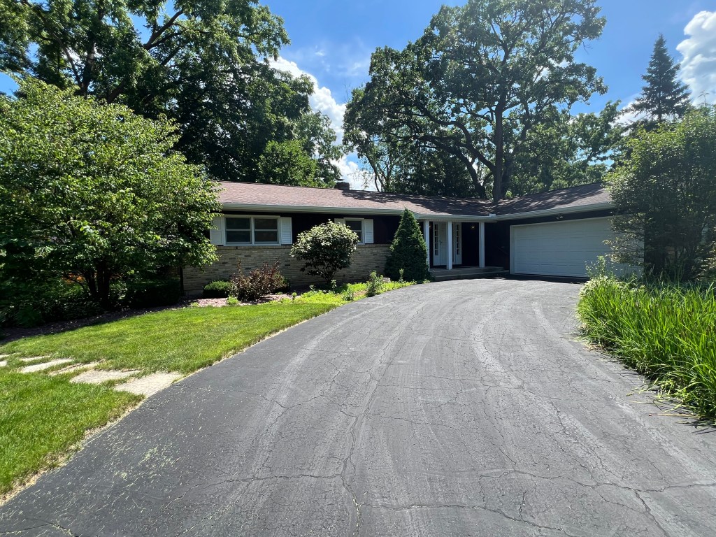 2101 Westchester Rd,&nbsp;Fitchburg